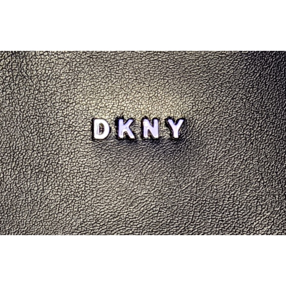 NWT DKNY Black Leather Hobo Shoulder Handbag Black w/ Silver Chain Accent - Picture 7 of 16